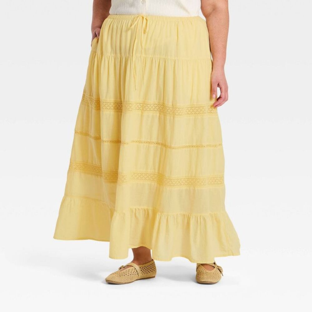 Women's Lace Maxi Full Skirt - Light Yellow XXL